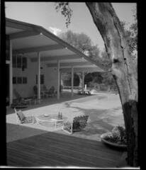Go to image 1.