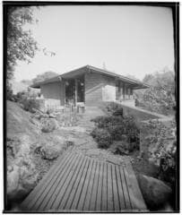 Go to image 4.