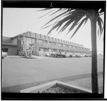 Jamaica Bay Motel