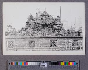 Go to image 1.