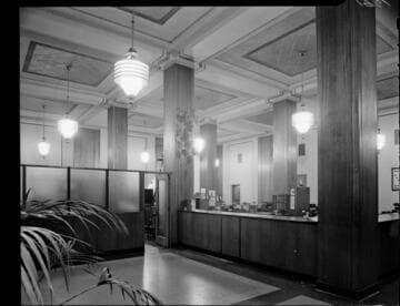 Commercial lighting