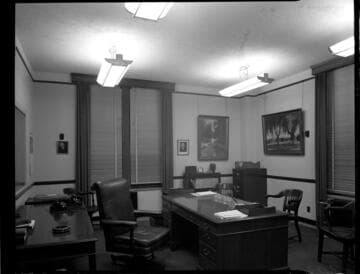 Commercial lighting