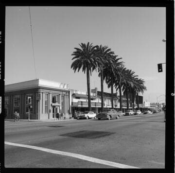 Hemet.Main Street